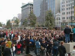 Peace Rally 16 Sep - Attentive Crowd