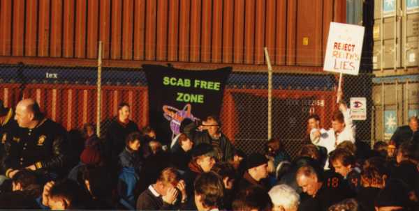 Picture: East Swanson Dock Picket 7.30am 18 April