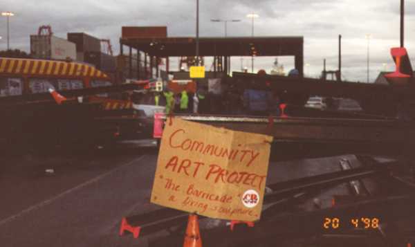 Picture: East Swanson Dock Picket 8.00am 20 April